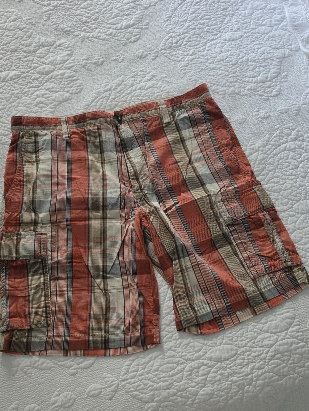 Dockers Men’s Rust, Tan & Cream Plaid Cargo Shorts